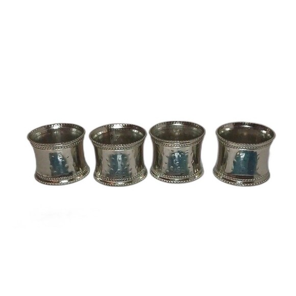 Hammered look silver Colored napkin rings set of four - Picture 1 of 4